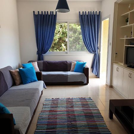 Apartmán Psyche Harbor Paphos Exteriér fotografie